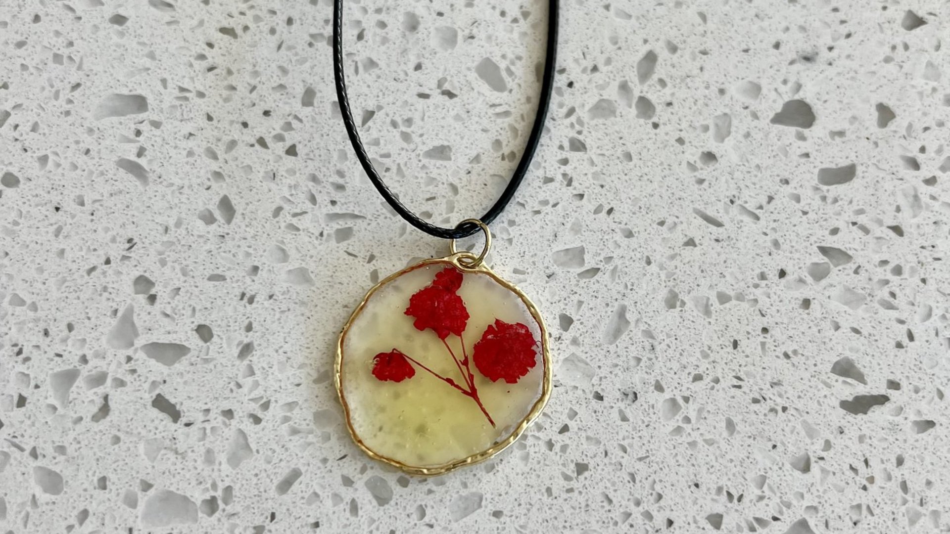 Three Flower Necklace in Red
