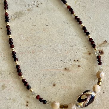 Murino Pendant Necklace