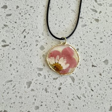 Pink and White Flower Necklace