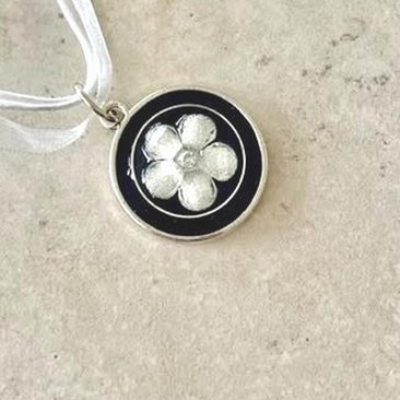 White Flower Resin Necklace